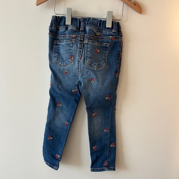 GAP Blue Jeans with Star Patterns - Picture 3 of 3